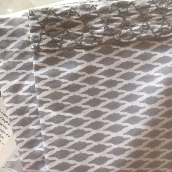 JR by John Robshaw king pillow sham - Picture 2 of 4